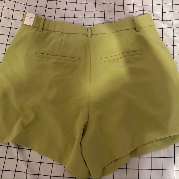 Abercrombie & Fitch Pastel Green Shorts - Picture 3 of 4
